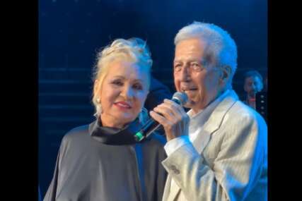 (VIDEO) "Da slavimo još mnogo godina" Vesna Zmijanac NA IVICI SUZA zbog riječi Miroslava Ilića na koncertu u Areni