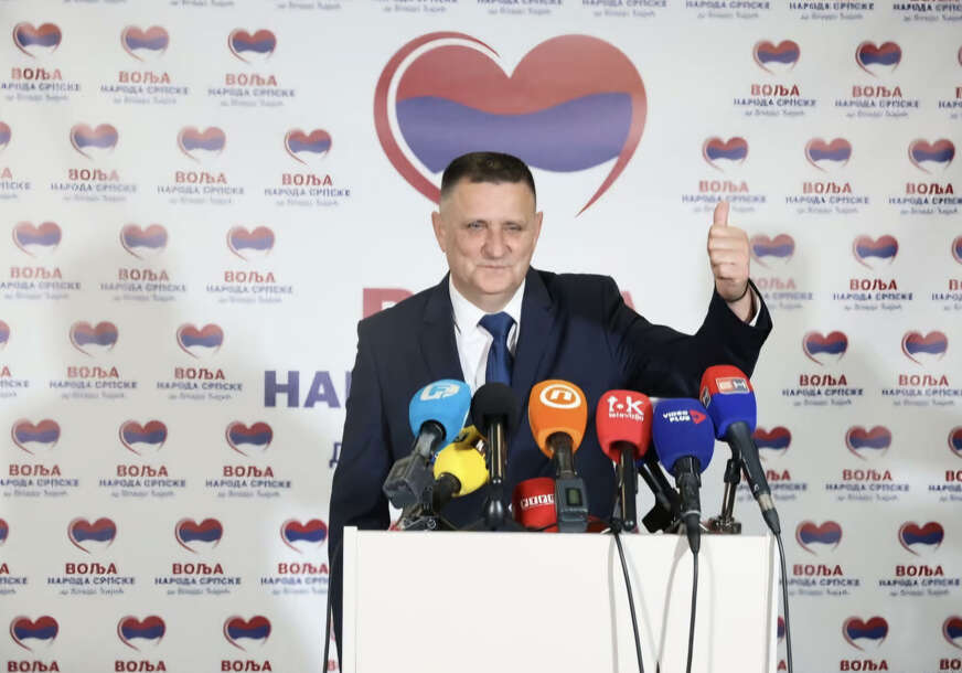 (VIDEO) „Dajte mi prijedlog“ Đajić pozvao maturante da IZABERU KANDIDATA za izbornu listu njegove stranke