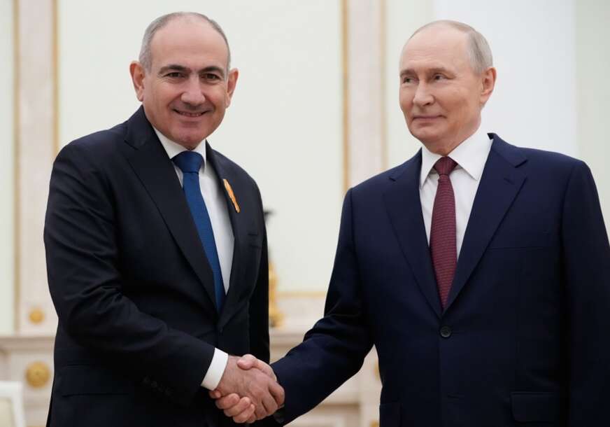 ДО СВИДАНИЯ ВЛАДИМИР Jermenija izabrala EU, Putin upozorava na „ukrajinski scenario“