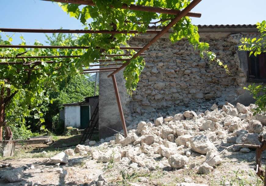 DRAMA U GRČKOJ NE PRESTAJE Novi snažan zemljotres probudio stanovnike, zatvorene škole
