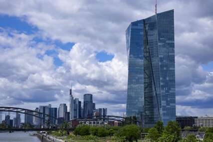 Na udaru i najveći giganti: Uzbuna u Frankfurtu, Evropska centralna banka provjerava poslovne knjige 20 banaka