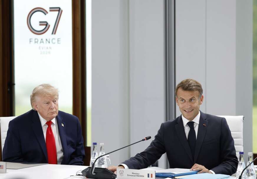(VIDEO) Neprijatna scena na G7: Tramp dugo stezao ruku Brižit Makron, reakcija francuskog predsednika sve rekla