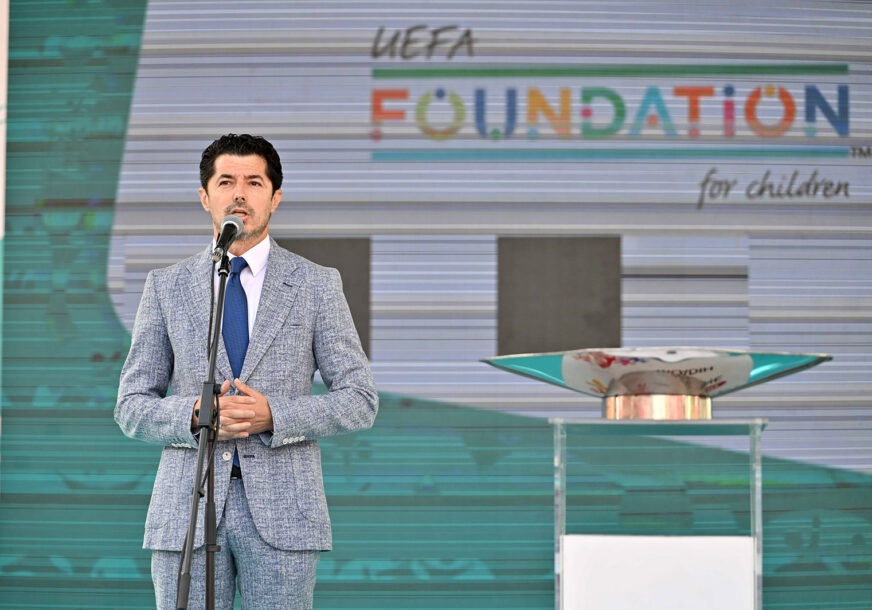 FOTO: USTUPLJENA FOTOGRAFIJA