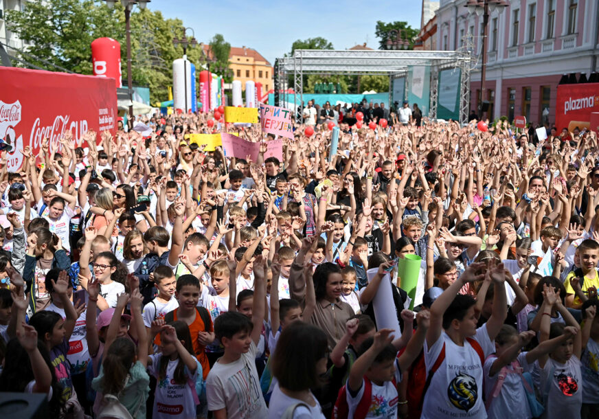 (FOTO) Centar sporta, prijateljstva i dječije radosti u 2026. godini: Svečanom ceremonijom u Brčkom otvorena 16. sezona Plazma Sportskih igara mladih