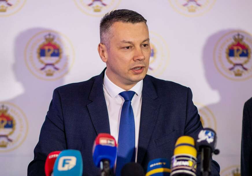 (VIDEO) Nešić poslao snažnu poruku „U Bratunac se ide, u Bratunac se ne zove“