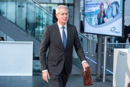 "Prestanite glumiti da funkcioniše" Prvi čovjek evropskih aerodroma žestoko kritikovao EES sistem