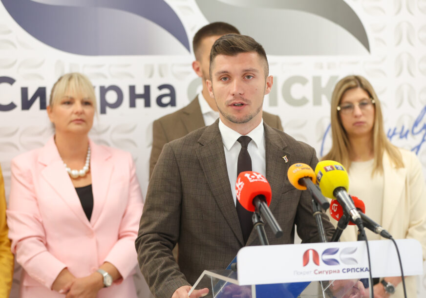 FOTO: USTUPLJENA FOTOGRAFIJA 