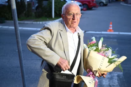"To je budala" Pjevač odbio da pjeva na svadbi za 100.000 evra, kolega ga kasnije ocinkario