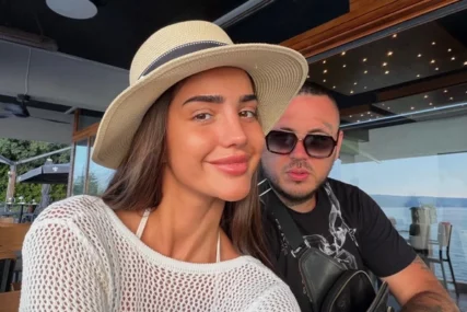 (FOTO) FILIP CAR I ANĐELA SE NE ODVAJAJU Cijeli dan proveli na moru, pa onda otišli na romantičnu večeru