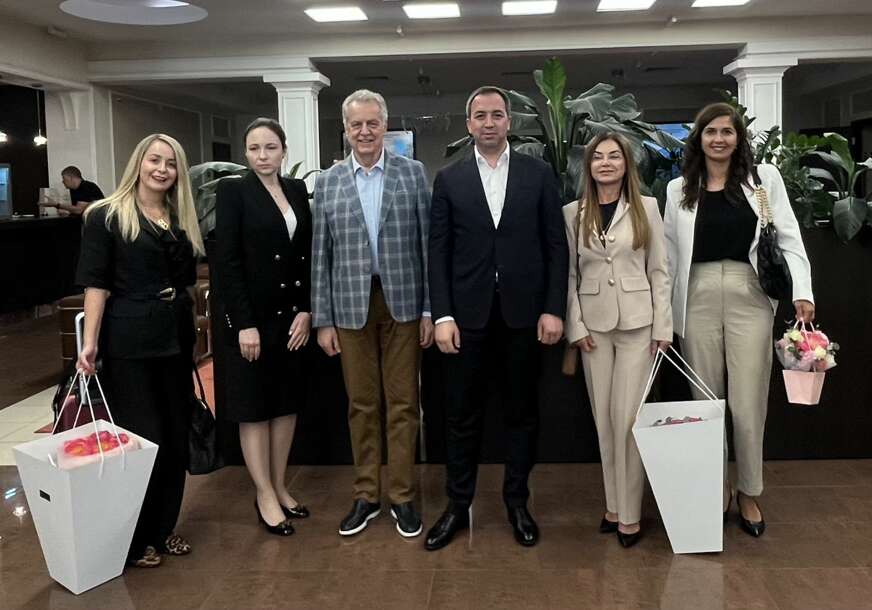 (FOTO) SELAK STIGAO U SANKT PETERBURG Učestvovaće na Otvorenom sastanku ministara pravde, održati sastanke, biti dio foruma