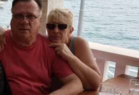 "Počivaj u miru draga Sejdo, opet ste zajedno i srećni" Muzičar se potresnim riječima oprostio od supruge Halida Bešlića
