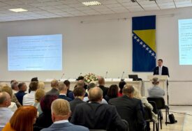 (FOTO)"Bez vladavine prava, život bi zakoračio u HAOS" Selak poručio da zakone u BiH mogu donositi samo parlamenti