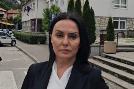 (VIDEO) "ĆUTANJE ZNAČI OHRABRIVANJE" Ružičićeva dala izjavu u MUP zbog prijave GOVORA MRŽNJE