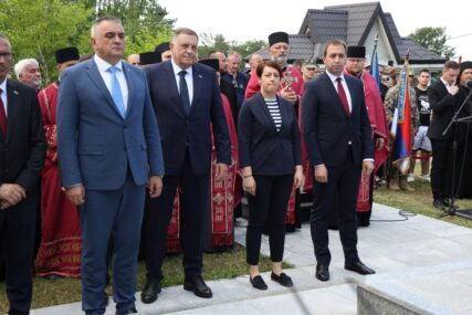 (FOTO) "SIMBOL JEDINSTVA" Selak poručio da je proboj Koridora istorijski podvig koji je zauvijek ujedinio Republiku Srpsku