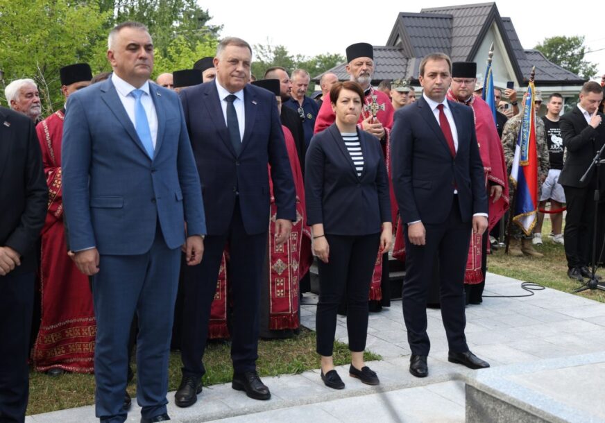 (FOTO) "SIMBOL JEDINSTVA" Selak poručio da je proboj Koridora istorijski podvig koji je zauvijek ujedinio Republiku Srpsku