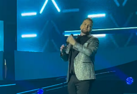 (VIDEO) Muzička borba počinje: Ivan Tolić otvorio veliko finale "Zvezda Granda"