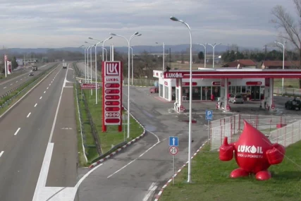 Država preuzima kontrolu: Udar na Lukoil na Balkanu, upravnik iznenada smijenjen zbog "kompleksnih razloga