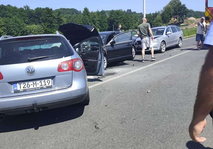 Obdukcija pokazala da je vozač (72) imao POREMEĆAJ RADA SRCA: Novi detalji stravične nesreće u Prijakovcima u kojoj su poginule 3 osobe