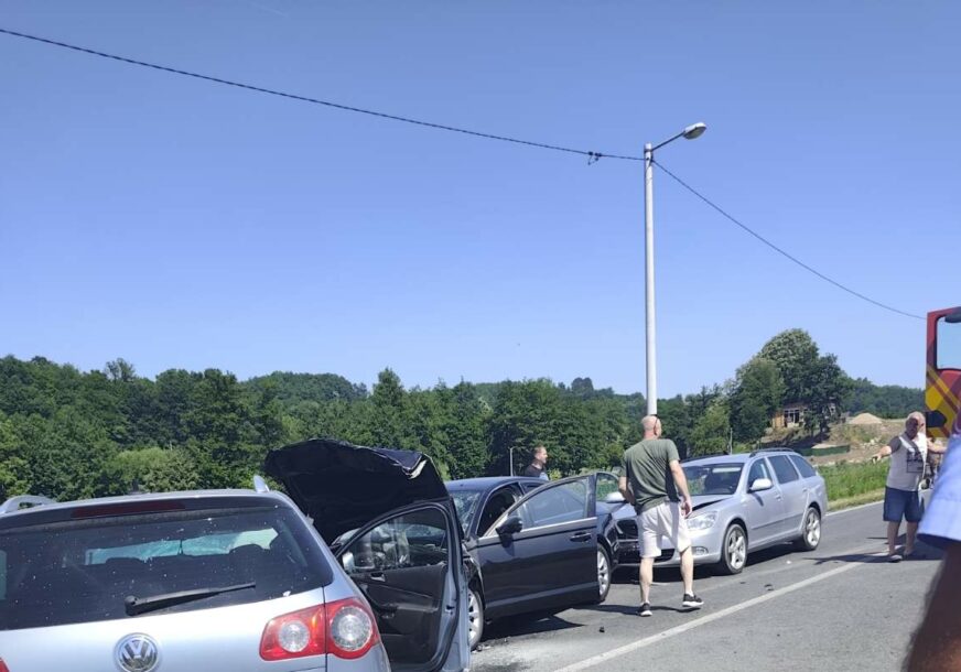 FOTO: USTUPLJENE FOTOGRAFIJE 