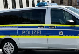UŽAS U NJEMAČKOJ Majka zaboravila dijete, beba umrla u usijanom automobilu