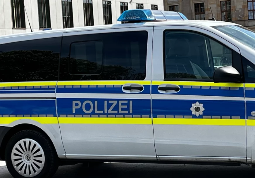 UŽAS U NJEMAČKOJ Majka zaboravila dijete, beba umrla u usijanom automobilu
