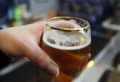 Slučaj mladića od 15 godina pokrenuo sudski postupak: Austrija zabranjuje alkohol iz samouslužnih automata