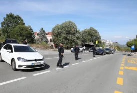 Mrtav pijan divljao motorom po Budvi: Uhapšen srpski državljanin, alkotest sve šokirao