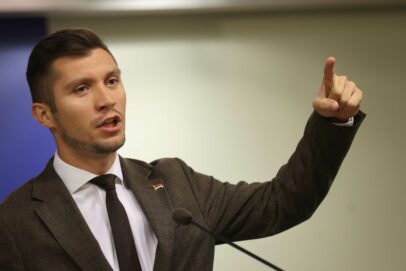   Bojan Kresojević