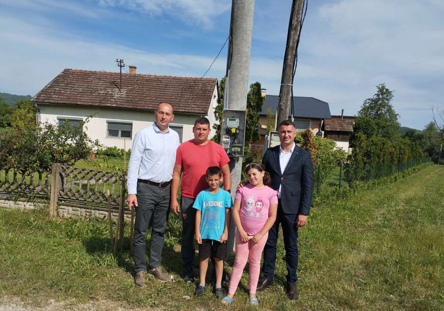 SPS ispunila obećanje: Porodica Borojević dobila PRIKLJUČAK za električnu energiju