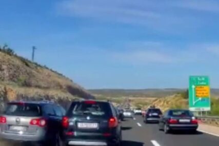 (VIDEO) Život izgubile dvije mlade osobe: Objavljen jeziv snimak nastao neposredno prije tragedije