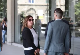 „Nisi bolestan, to je sve do glave“ Sud otkrio šokantnu prepisku dječaka ubice sa roditeljima