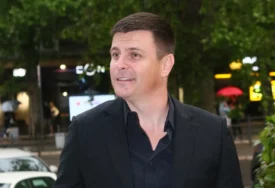 "TAKVA MI NEĆE RAĐATI DECU I IĆI PRED STARAMAJKU" Vuk Kostić se tajno oženio i dobio kćerku, evo sa kakvom ženom nije htio da bude