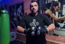 Pucao u OCA, pa na MAJKU KRENUO MAČETOM: Jezivi detalji horora u Petrovcu na Mlavi, dok je žena ležala ranjena, sin je ŠUTIRAO
