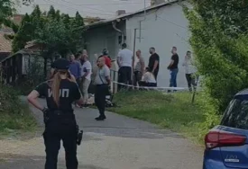 (VIDEO) Mladić sjekirom UBIO OČUHA SVOG OCA: Detalji brutalnog ubistva u Beogradu lede krv u žilama