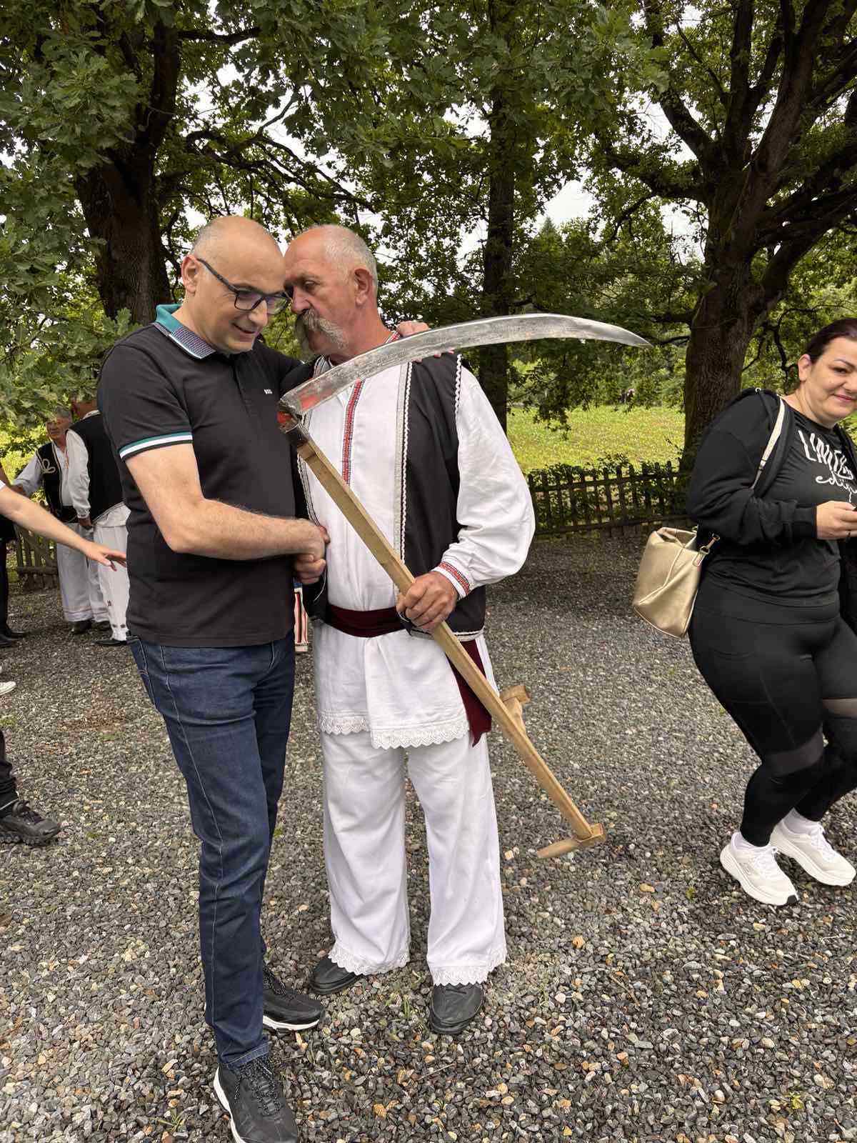 FOTO: USTUPLJENA FOTOGRAFIJA