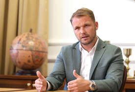 (VIDEO)"MATEMATIKA JE JASNA" Stanivuković za Srpskainfo tvrdi da bi GLATKO POBIJEDIO u trci za predsjednika Republike Srpske