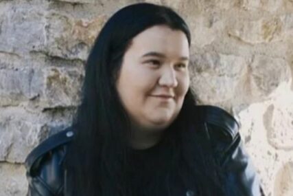 Aldina (19) vodi najvažniju životnu bitku: Ljekari vjeruju da je blizu izlječenja, ali joj nedostaje još 89.000 evra za terapije