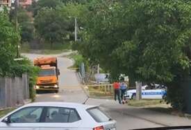 (VIDEO) DRAMA NA LAUŠU Eksplozija odjeknula u kamionu "Čistoće" tokom pražnjenja kontejnera, čule se snažne detonacije