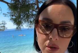 (VIDEO) "U poređenju sa Maldivima, meni je ovo ljepše" Influenserka otišla na hrvatsku obalu, zbog onoga što je tamo vidjela ostala bez riječi