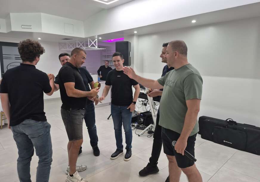 FOTO: USTUPLJENA FOTOGRAFIJA