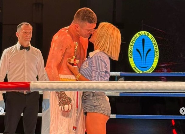 jovana jeremić i tigar