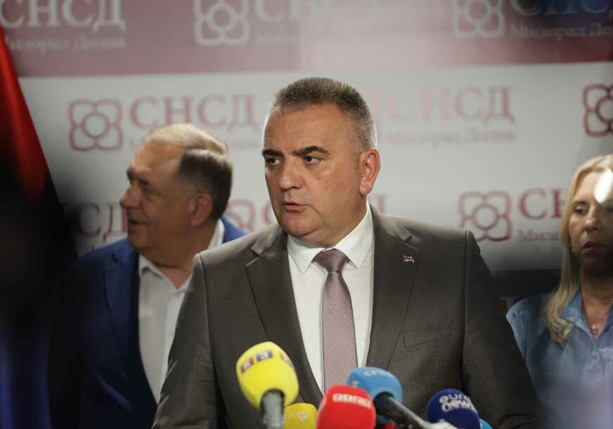 Savo Minić