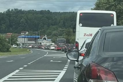 Saobraćajna nesreća u Ramićima: Apel na vozače da budu strpljivi, stvaraju se velike guže na izlazu iz Banjaluke