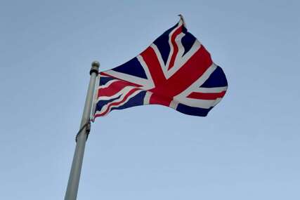 Penziona štednja nestaje preko noći: Stotine hiljada Britanaca podiglo sav ušteđeni novac