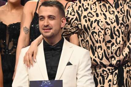 (FOTO) "Za mene je to najveća pobjeda" Oglasio se Banjalučanin Saša Stojaković nakon OSVOJENOG 3. MJESTA u "Zvezdama Granda"