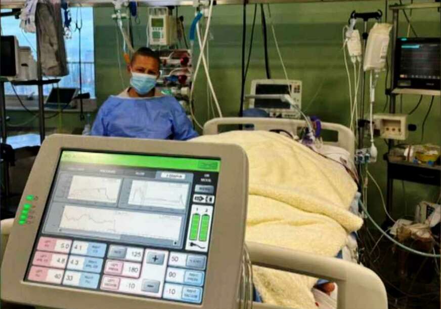 (VIDEO) Jedna od najrijeđih zahvata ove vrste: Ljekari u Beogradu ugradili vještačko srce dječaku (13) iz Sarajeva