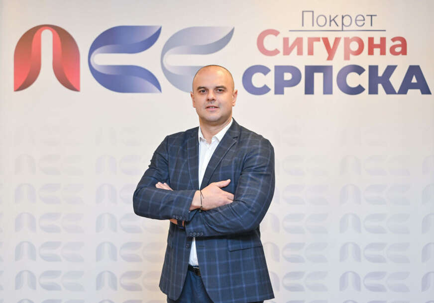 "Vode Srpsku u nestanak kroz zaduživanje" Tošić upozorava da vlast novih 50 miliona KM kredita finansira predizbornu kampanju