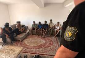 (FOTO) Akcija Službe za poslove sa strancima: Otkriveno 19 stranih državljana u ilegalnom boravku u BiH
