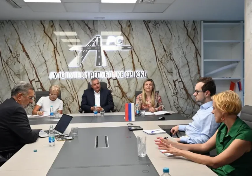 (FOTO) Obostrano korisno partnerstvo: Nastavlja se SARADNJA "AUTOPUTEVA SRPSKE" I EBRD u oblasti putne infrastrukture