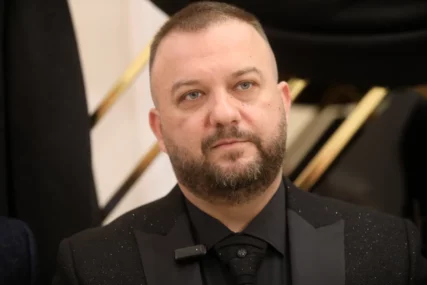 "Pjevač košta 5.000 evra, a ja ne znam ko je" Borko Radivojević bez dlake na jeziku o estradi